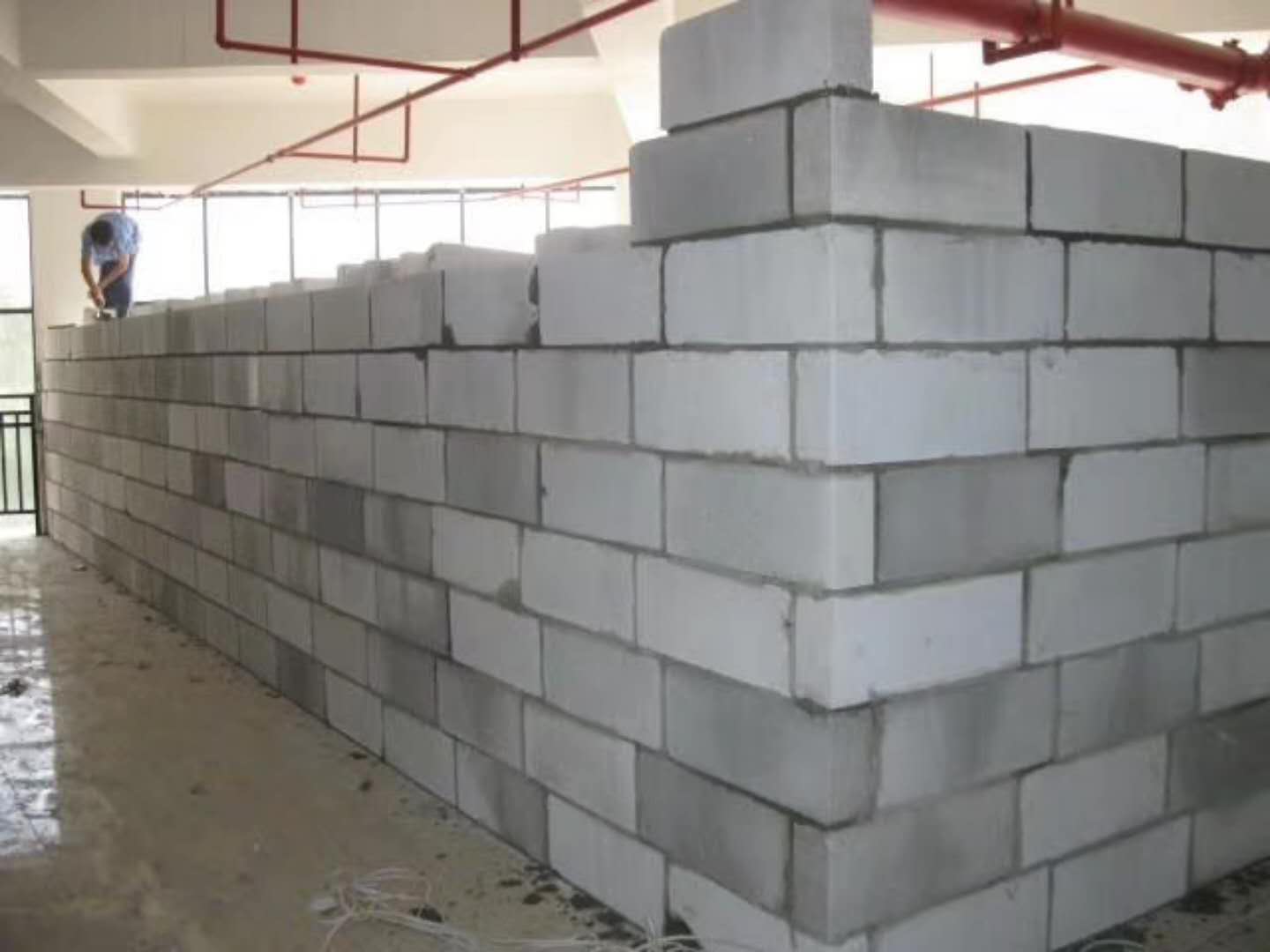 潼南蒸压加气混凝土砌块承重墙静力和抗震性能的研究